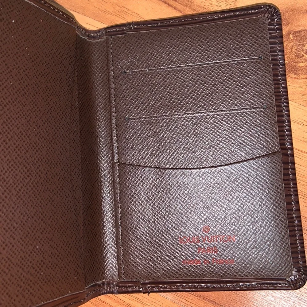 Authentic Louis Vuitton Epi Leather Pocket Organizer